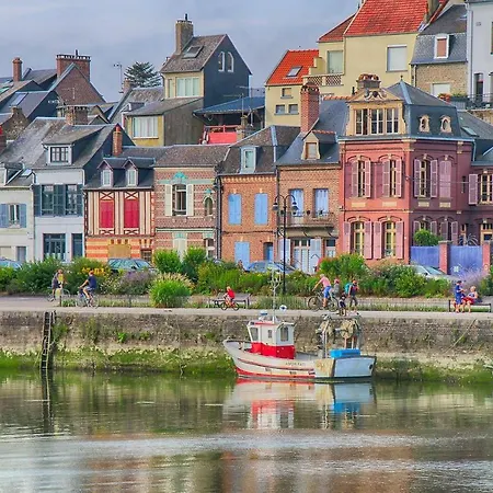 Les Portes De La Baie