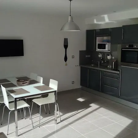 Les Portes De La Baie